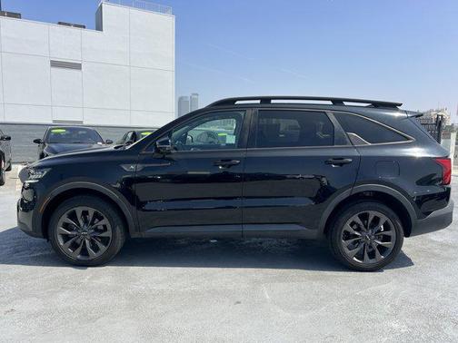 Ebony Black 2022 Kia Sorento SX