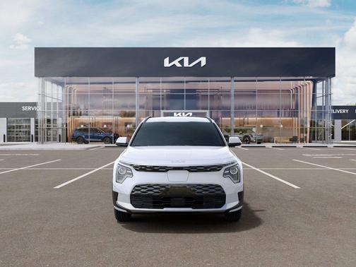SNOW WHITE 2026 Kia Niro EV Wind