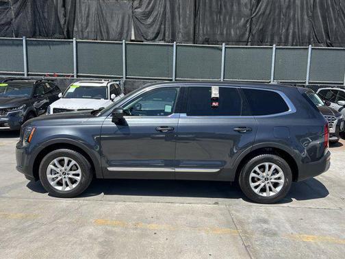 2022 Kia Telluride LX