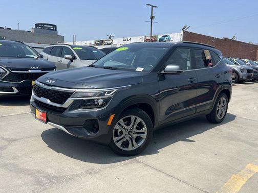 2023 Kia Seltos S