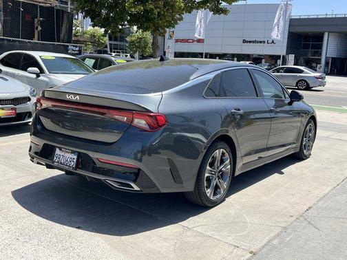 2022 Kia K5 EX