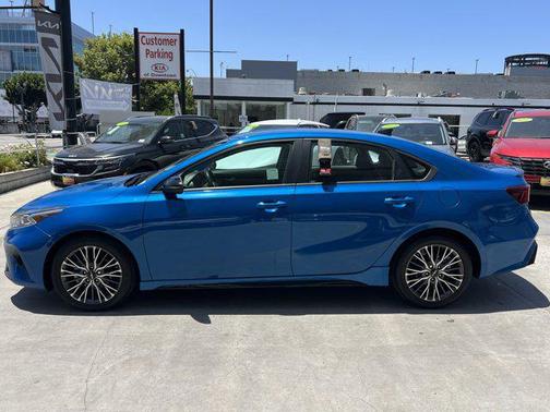 2023 Kia Forte GT-Line