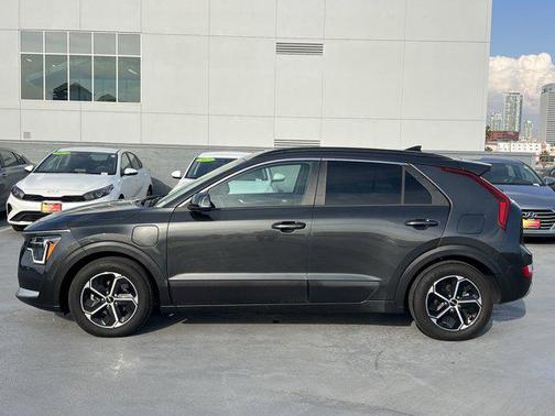2023 Kia Niro Plug-In Hybrid EX