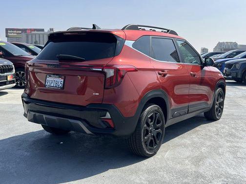 2025 Kia Seltos X-Line
