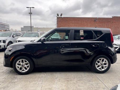2022 Kia Soul S
