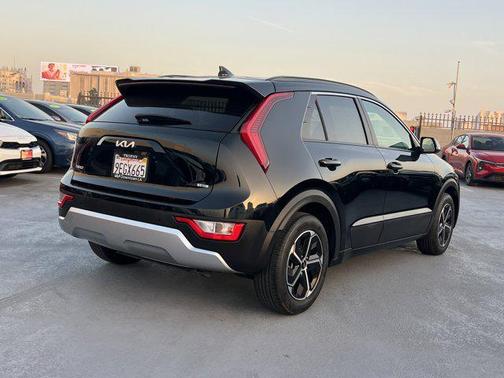 2023 Kia Niro EX