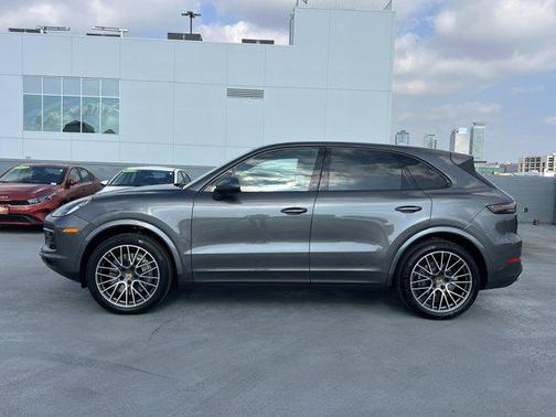 2021 Porsche Cayenne Cayenne