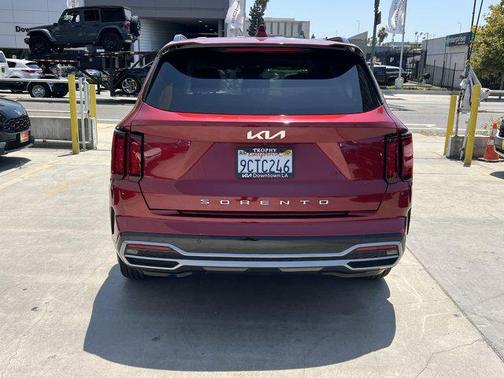 2022 Kia Sorento S