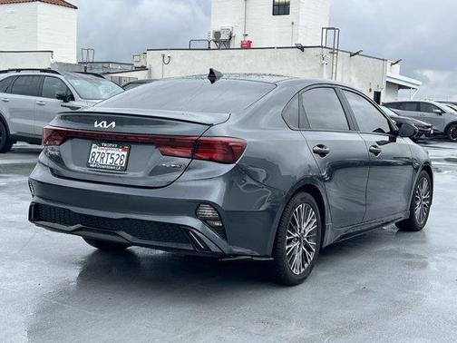 2022 Kia Forte GT-Line