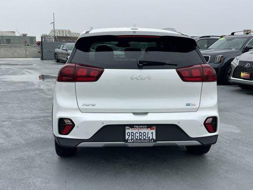 2022 Kia Niro LXS