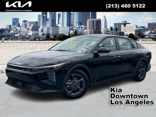 Aurora Black Pearl 2025 Kia K4 LXS