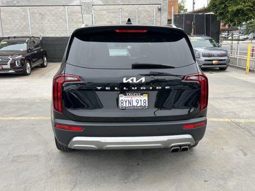 2022 Kia Telluride S