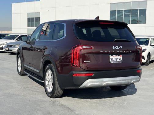 2022 Kia Telluride LX