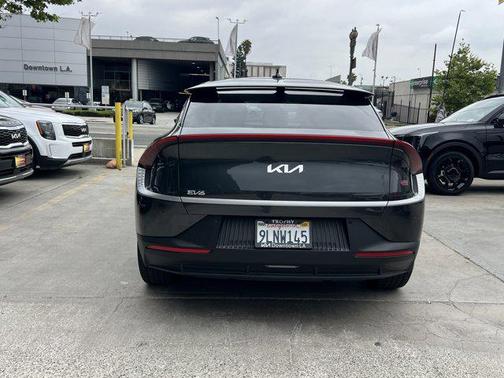 2024 Kia EV6 Light
