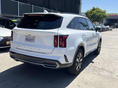 2022 Kia Sorento S