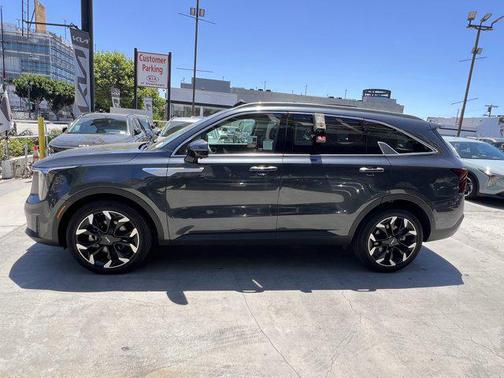 2024 Kia Sorento SX