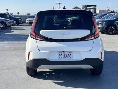 2023 Kia Soul LX