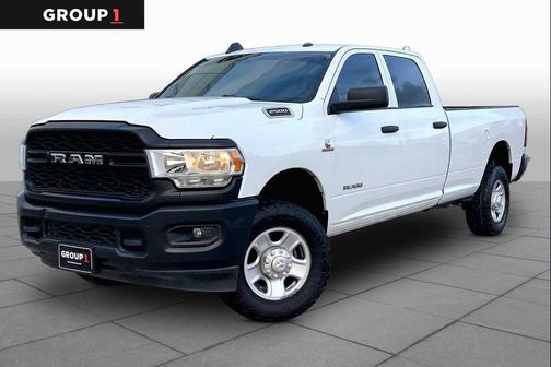 Bright White Clearcoat 2022 RAM 2500 Tradesman Crew Cab 4x4 8' Box