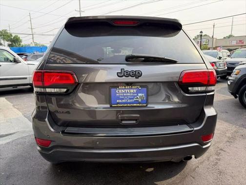 2017 Jeep Grand Cherokee Altitude