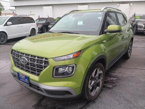 2022 Hyundai VENUE SEL