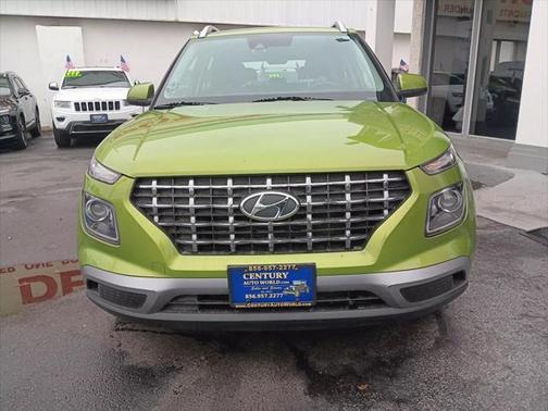 2022 Hyundai VENUE SEL