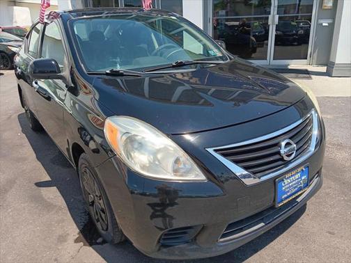 2012 Nissan Versa 1.6 S