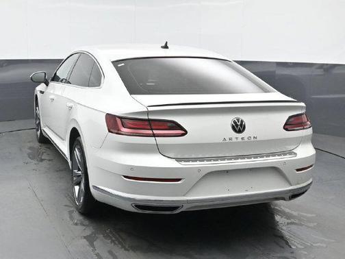 Oryx White Pearl 2022 Volkswagen Arteon 2.0T SE