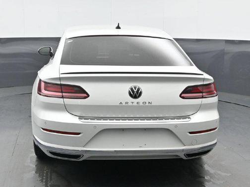 Oryx White Pearl 2022 Volkswagen Arteon 2.0T SE