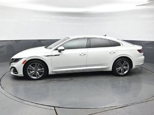 Oryx White Pearl 2022 Volkswagen Arteon 2.0T SE