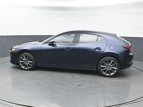 2023 Mazda Mazda3 FWD w/Preferred Package