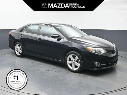 Attitude Black Metallic 2012 Toyota Camry SE