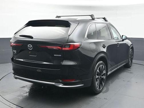 2024 Mazda CX-90 PHEV Premium Plus