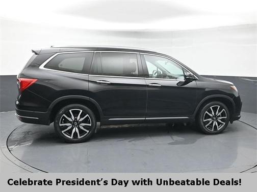 2020 Honda Pilot Touring 8-Passenger