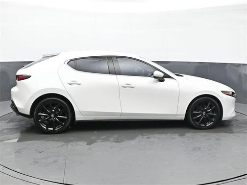 2022 Mazda Mazda3 AWD w/Premium Package