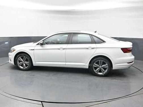 Pure White 2019 Volkswagen Jetta 1.4T R-Line