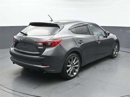 2018 Mazda Mazda3 Touring