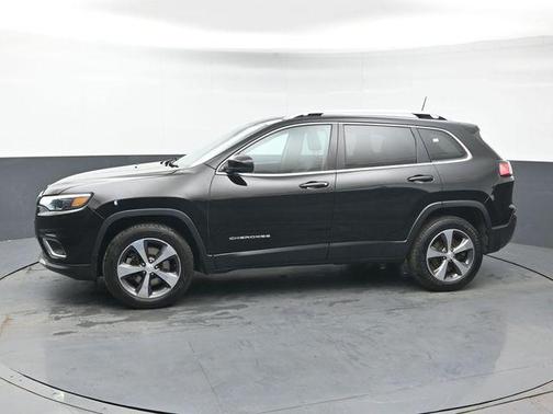 Diamond Black Crystal Pearlcoat 2019 Jeep Cherokee Limited