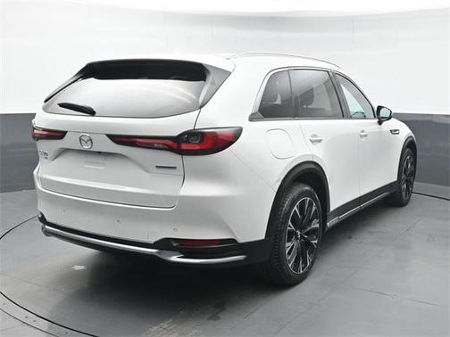 2024 Mazda CX-90 PHEV Premium Plus