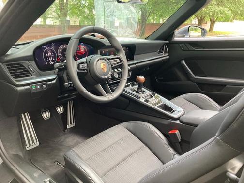 2025 Porsche 911 Carrera T