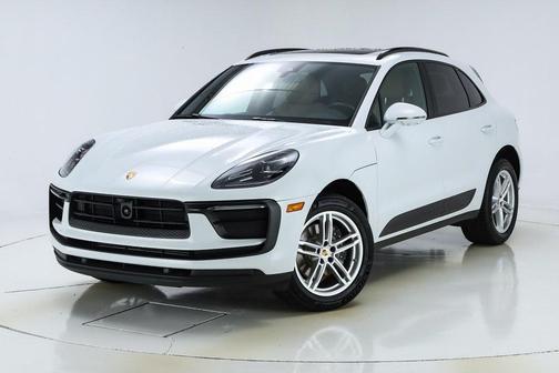 2022 Porsche Macan Base
