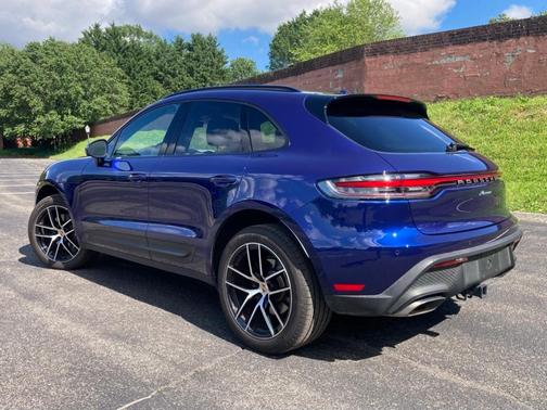 2024 Porsche Macan T