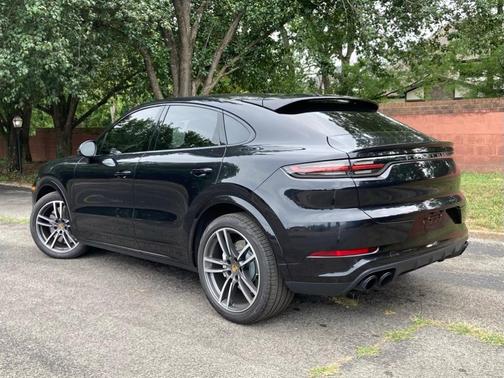 2020 Porsche Cayenne Turbo Coupe AWD