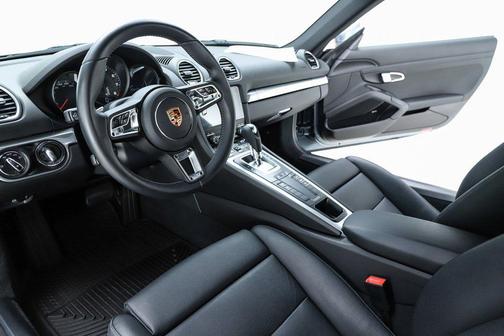 2025 Porsche 718 Cayman 