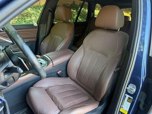 Phytonic Blue Metallic 2019 BMW X5 xDrive50i