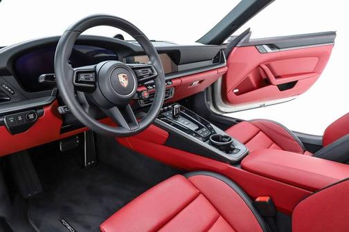 Chalk 2025 Porsche 911