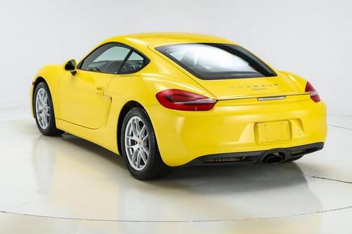 2016 Porsche Cayman Base (M6)