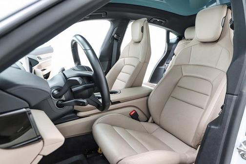 2025 Porsche Taycan Base