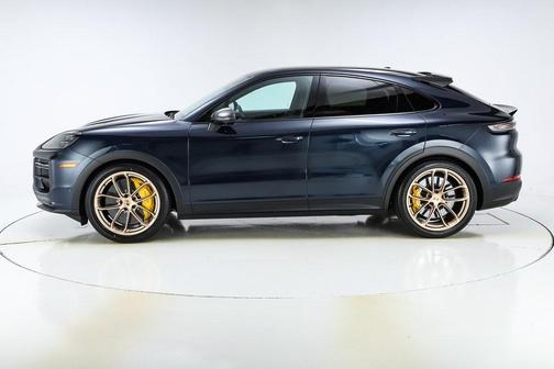 2024 Porsche Cayenne Turbo GT