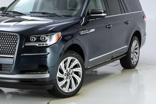 2024 Lincoln Navigator L Reserve