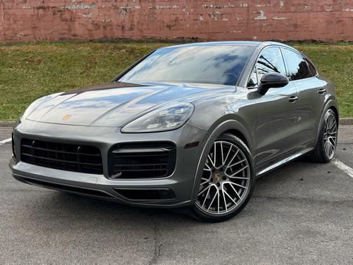 2023 Porsche Cayenne GTS